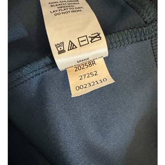 Assets by SPANX Women's Plus 1X All Over Blue Faux Leather Leggings #20258R - Picture 9 of 9